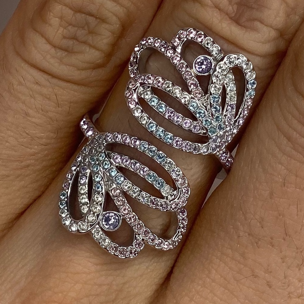 Beautiful Ring - image 2